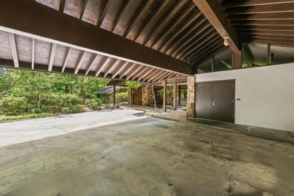 Bourbon Hollow Lodge With Hot Tub And Pool Plus Game Room Only 5 Min To Downtown Gatlinburg Exterior foto